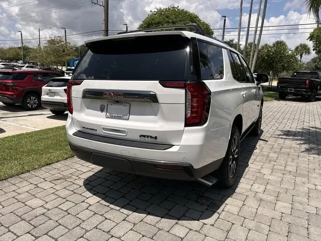 2023 GMC Yukon AT4 photo 35