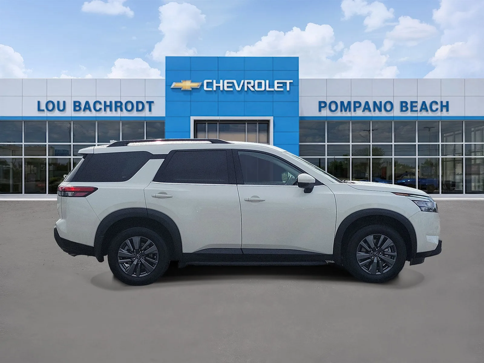 2024 Nissan Pathfinder SV photo 2