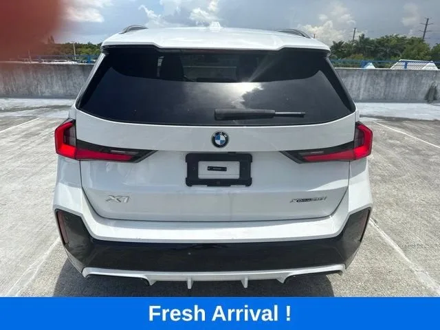 2023 BMW X1 xDrive28i photo 17