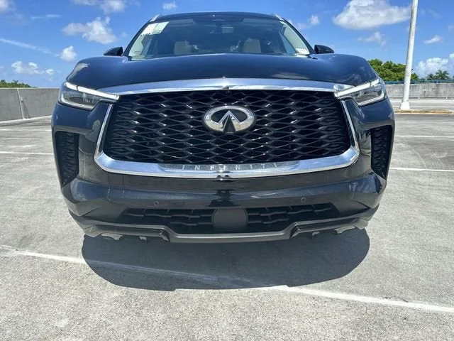 2024 INFINITI QX60 LUXE photo 18