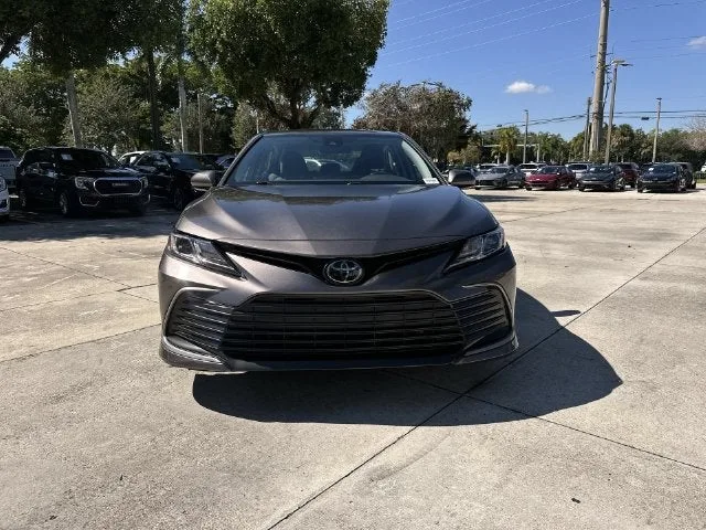 2024 Toyota Camry LE photo 19