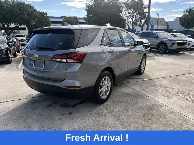 2024 Chevrolet Equinox LS photo 38