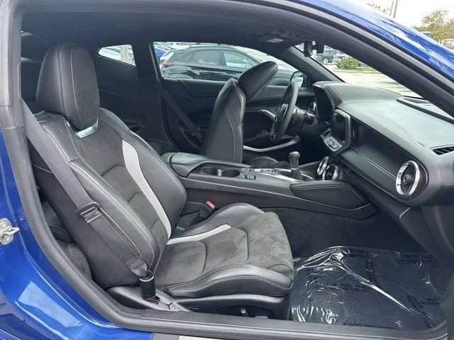 2019 Chevrolet Camaro 2SS photo 29