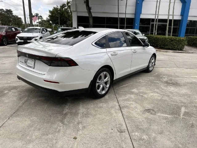 2024 Honda Accord Sedan LX photo 38