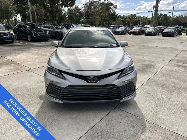 2023 Toyota Camry LE photo 18