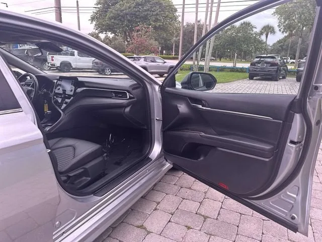 2024 Toyota Camry SE photo 23