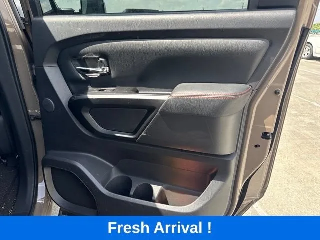 2023 Nissan Titan XD PRO-4X photo 15