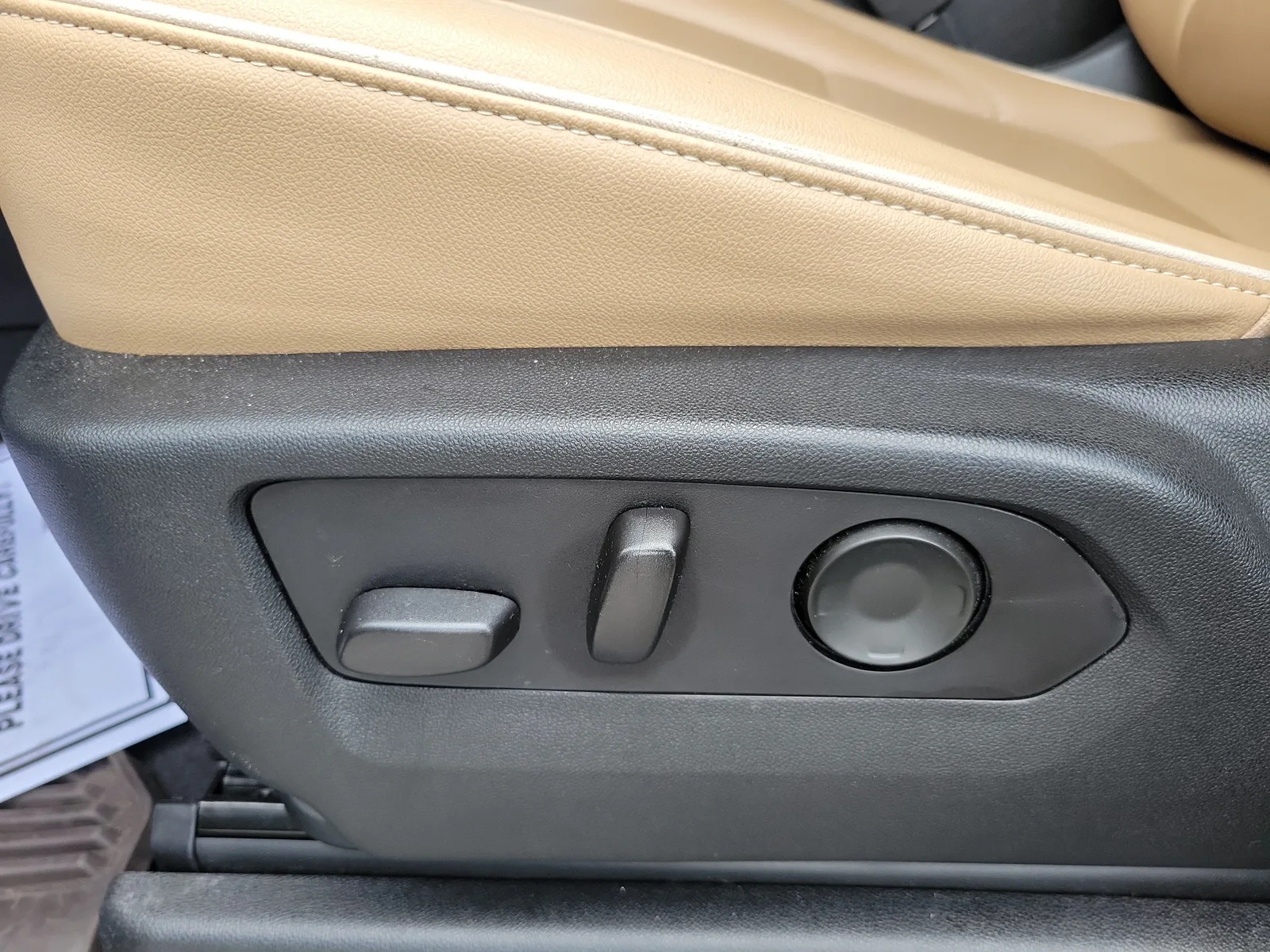 2021 Chevrolet Tahoe Premier photo 14