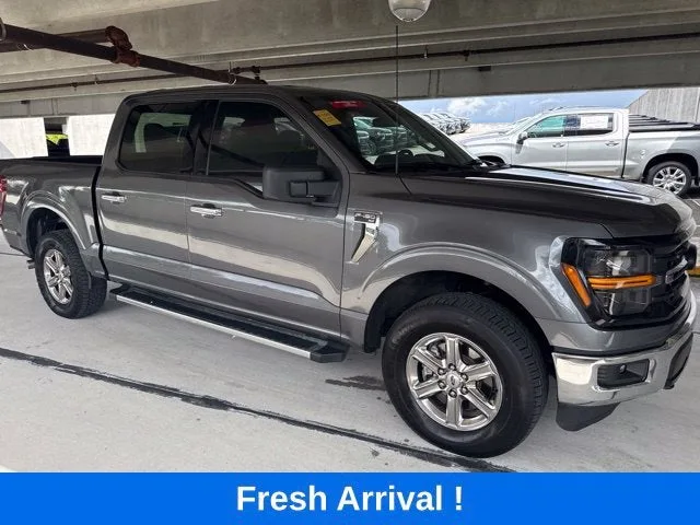 2025 Ford F-150 XLT photo 13