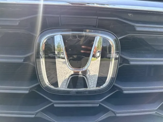 2023 Honda Pilot EX-L 7 Passenger photo 10