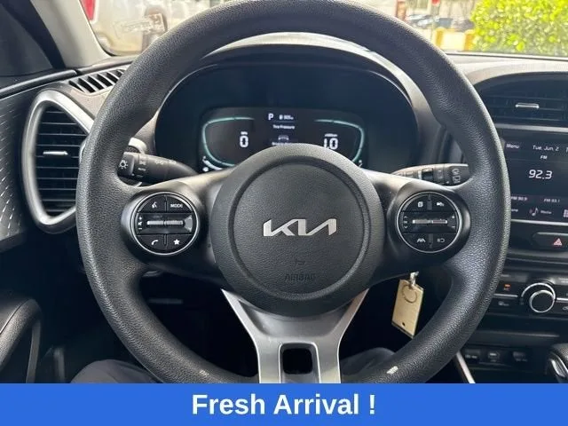 2024 Kia Soul LX photo 6