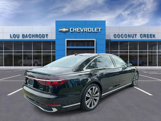 2023 Audi A8 4DR L QTRO 55 TFS photo 8
