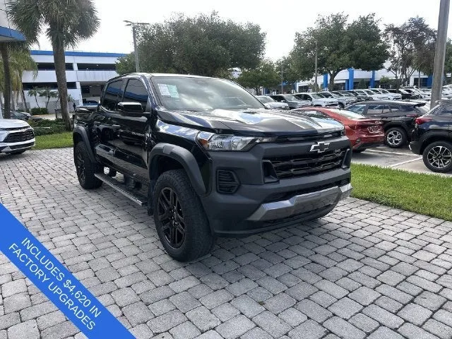 2023 Chevrolet Colorado 4WD Trail Boss photo 16