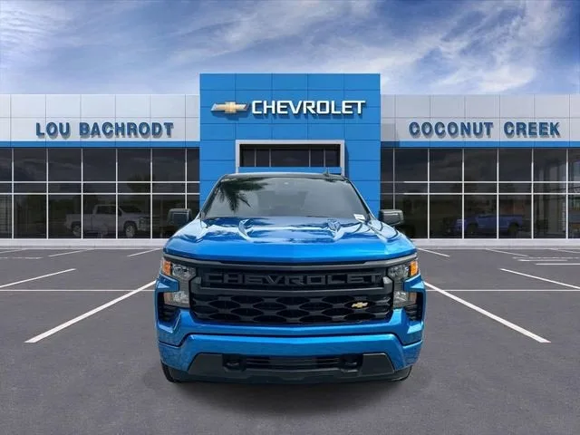 2022 Chevrolet Silverado 1500 Custom photo 3