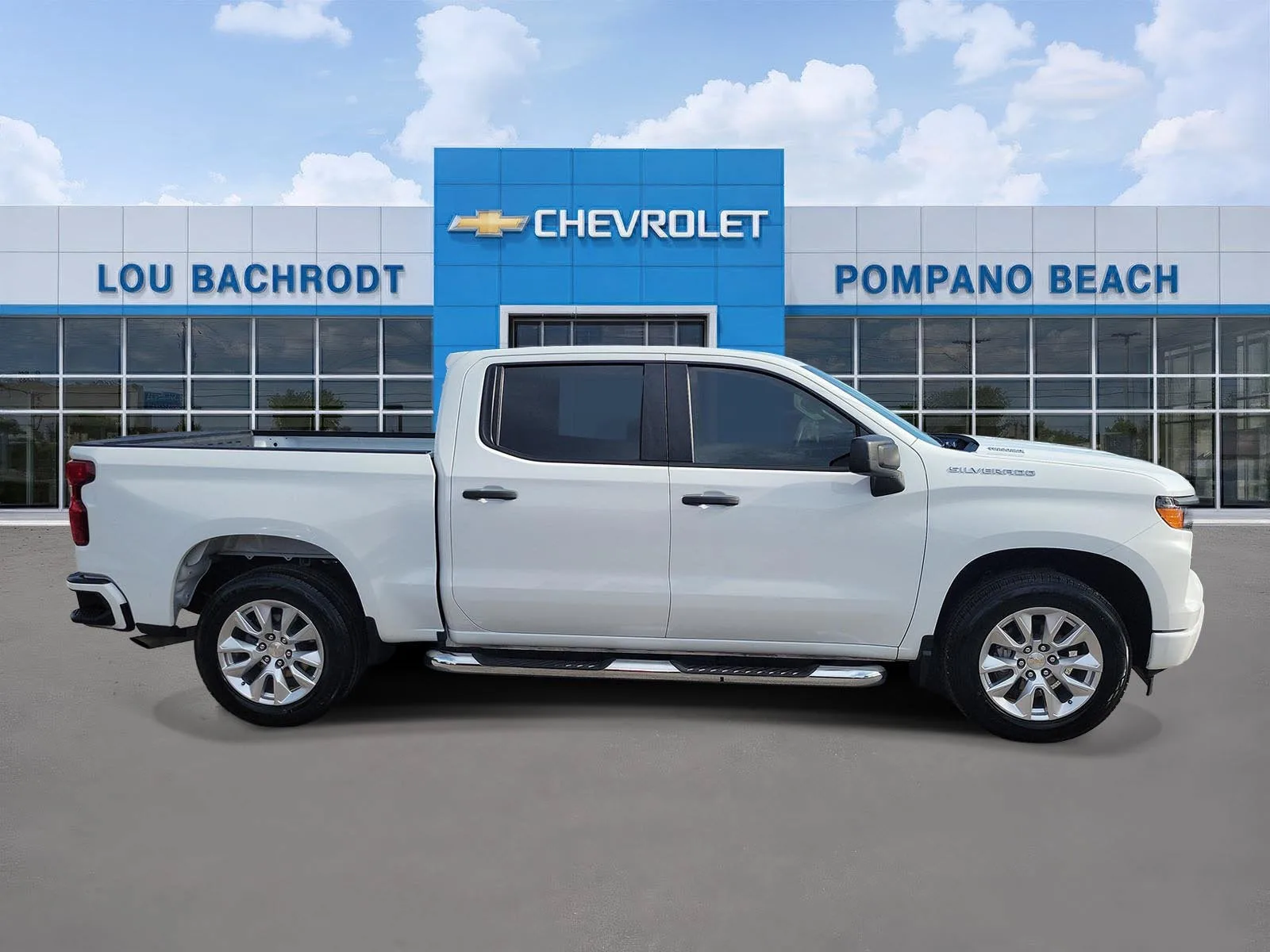 2025 Chevrolet Silverado 1500 Custom photo 2