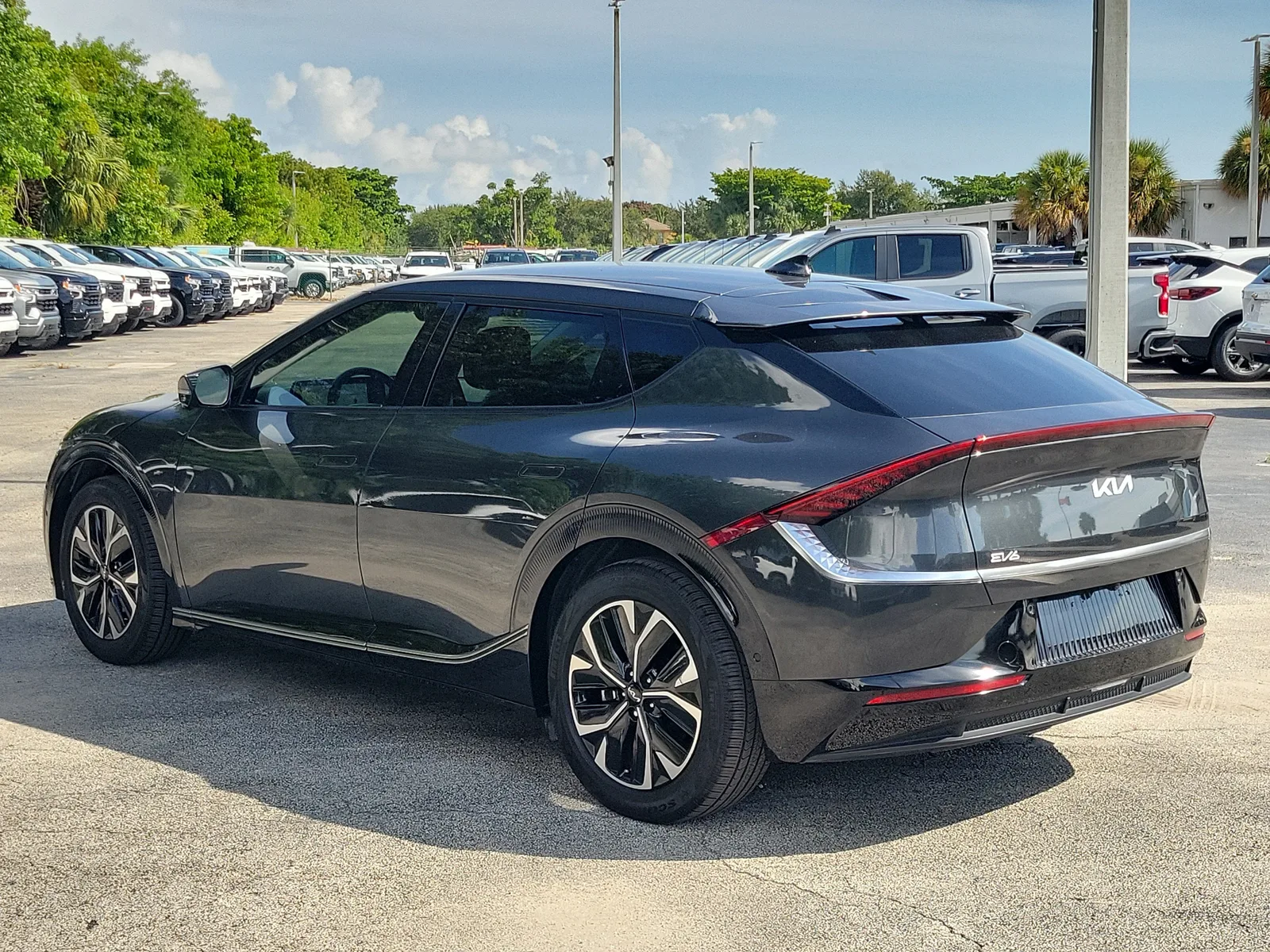 2024 Kia EV6 Wind photo 5