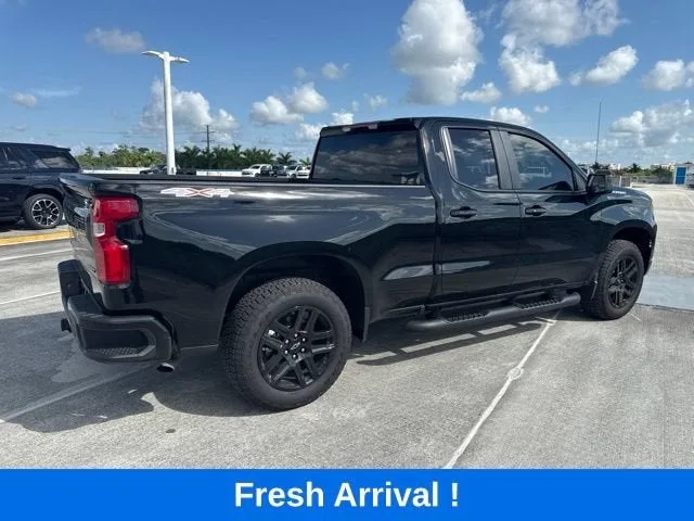 2026 Chevrolet Silverado 1500 RST photo 11
