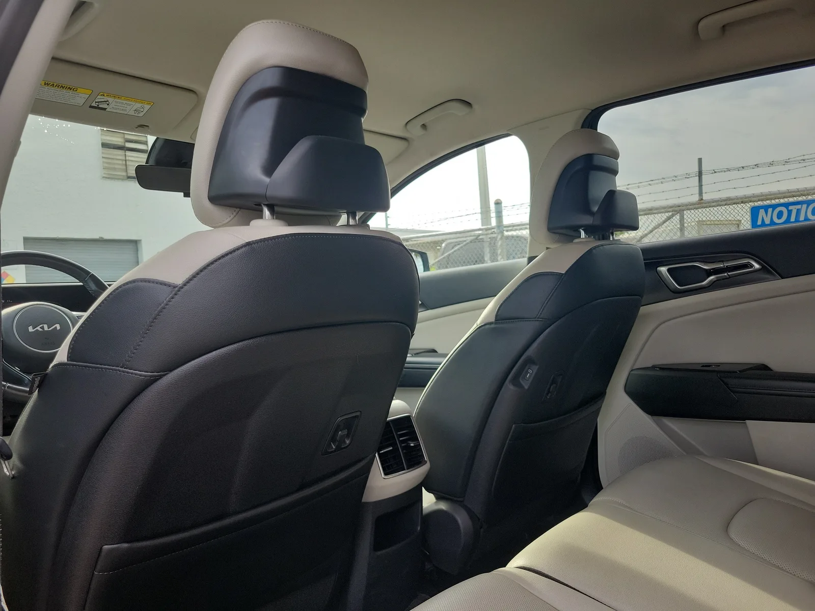 2023 Kia Sportage EX photo 15
