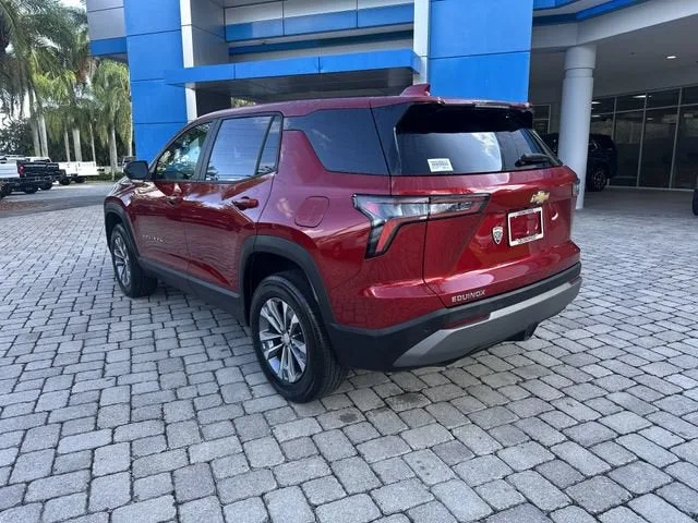 2026 Chevrolet Equinox LT photo 32