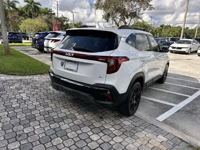 2024 Kia Seltos X-Line photo 37