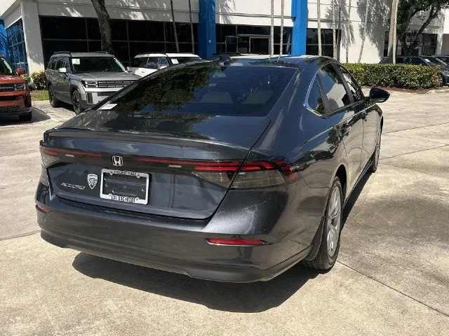 2025 Honda Accord Sedan LX photo 21