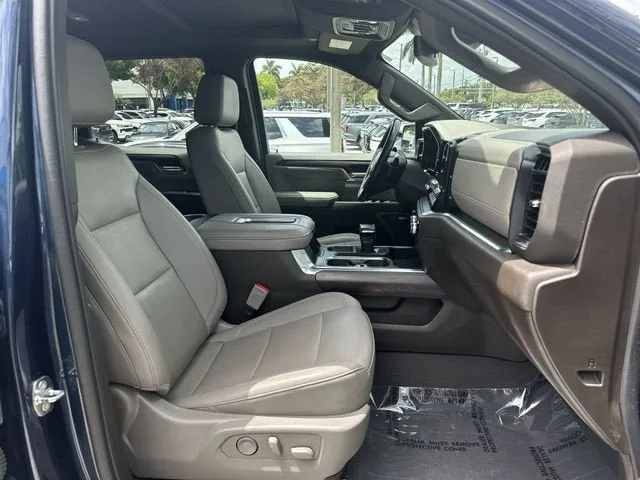 2022 GMC Sierra 1500 SLT photo 29
