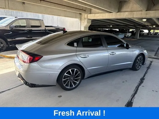 2023 Hyundai Sonata Limited photo 17