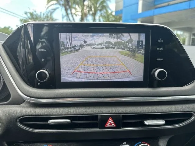 2020 Hyundai Sonata SEL photo 24