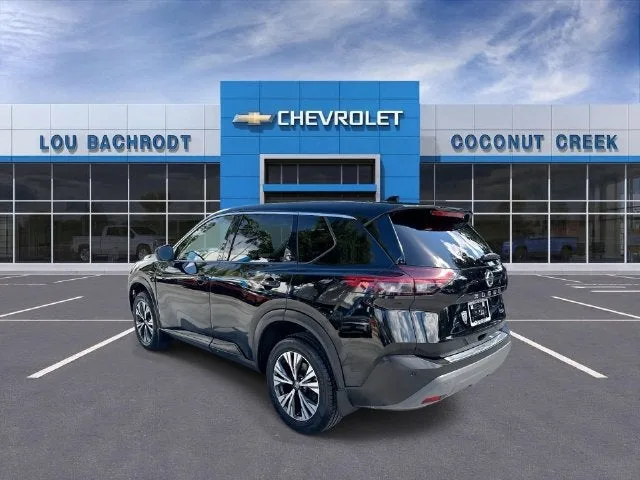 2021 Nissan Rogue SV photo 6