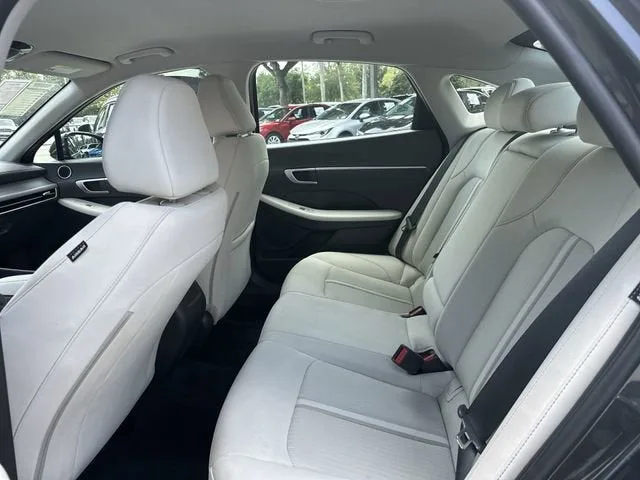 2025 Hyundai Sonata SEL photo 27