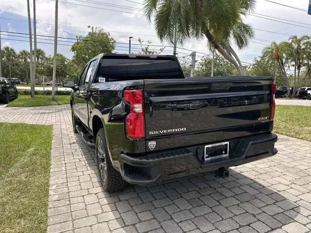 2023 Chevrolet Silverado 1500 RST photo 36