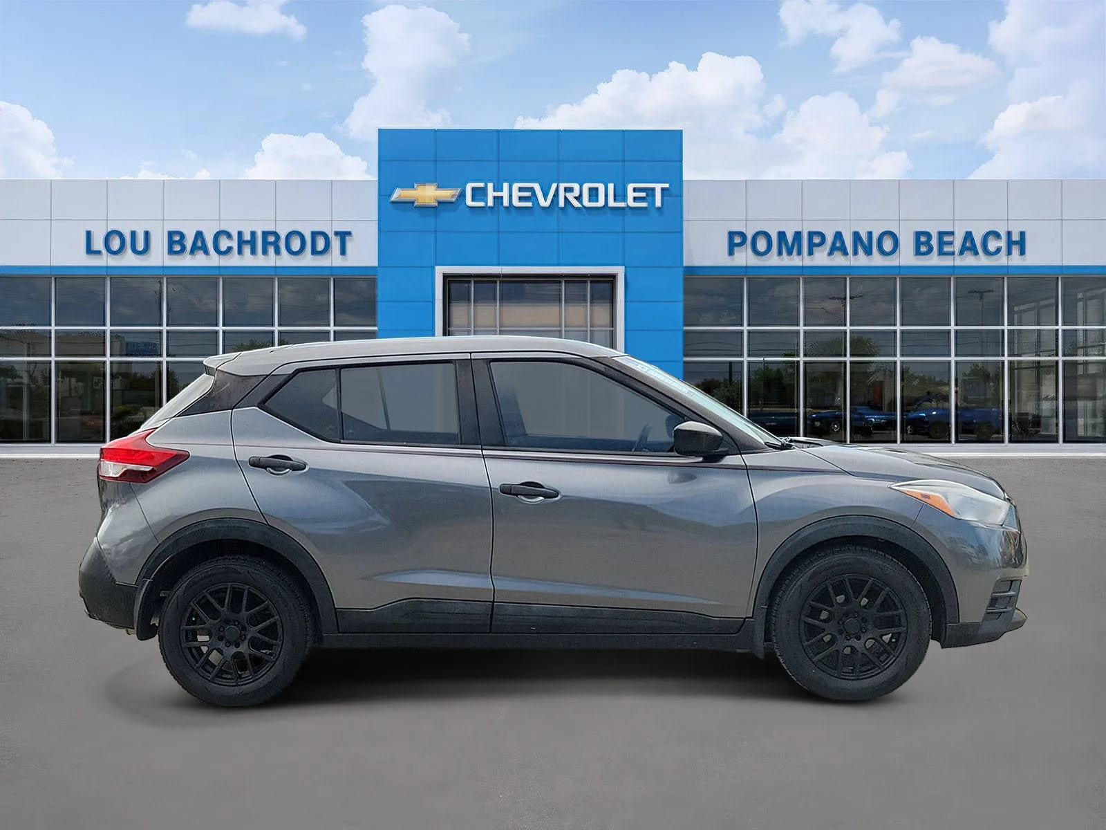 2020 Nissan Kicks S photo 2