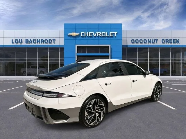 2023 Hyundai IONIQ 6 SEL photo 8