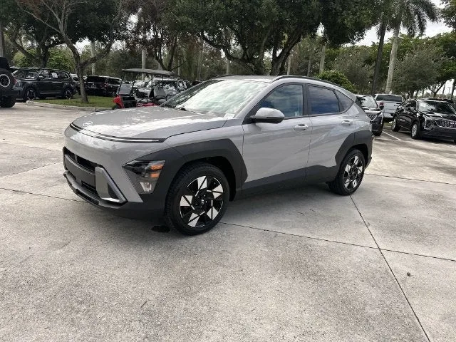 2025 Hyundai Kona SEL photo 21