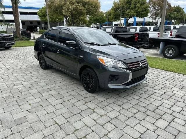 2024 Mitsubishi Mirage G4 ES photo 16