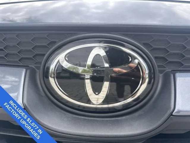 2024 Toyota Corolla LE photo 10