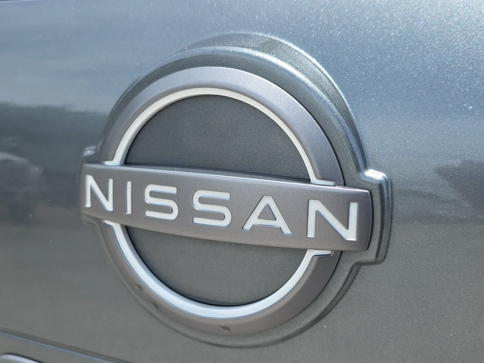 2024 Nissan Rogue SV photo 9