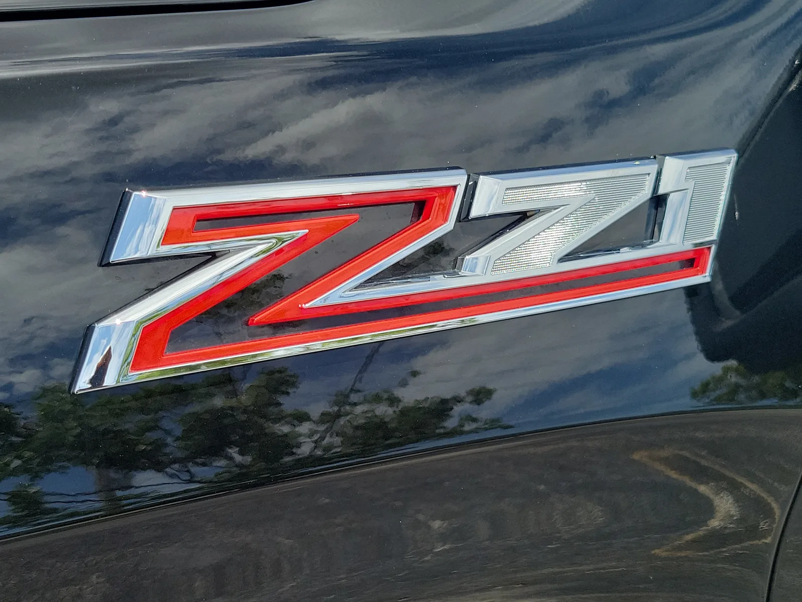 2025 Chevrolet Silverado 1500 LT Trail Boss photo 11