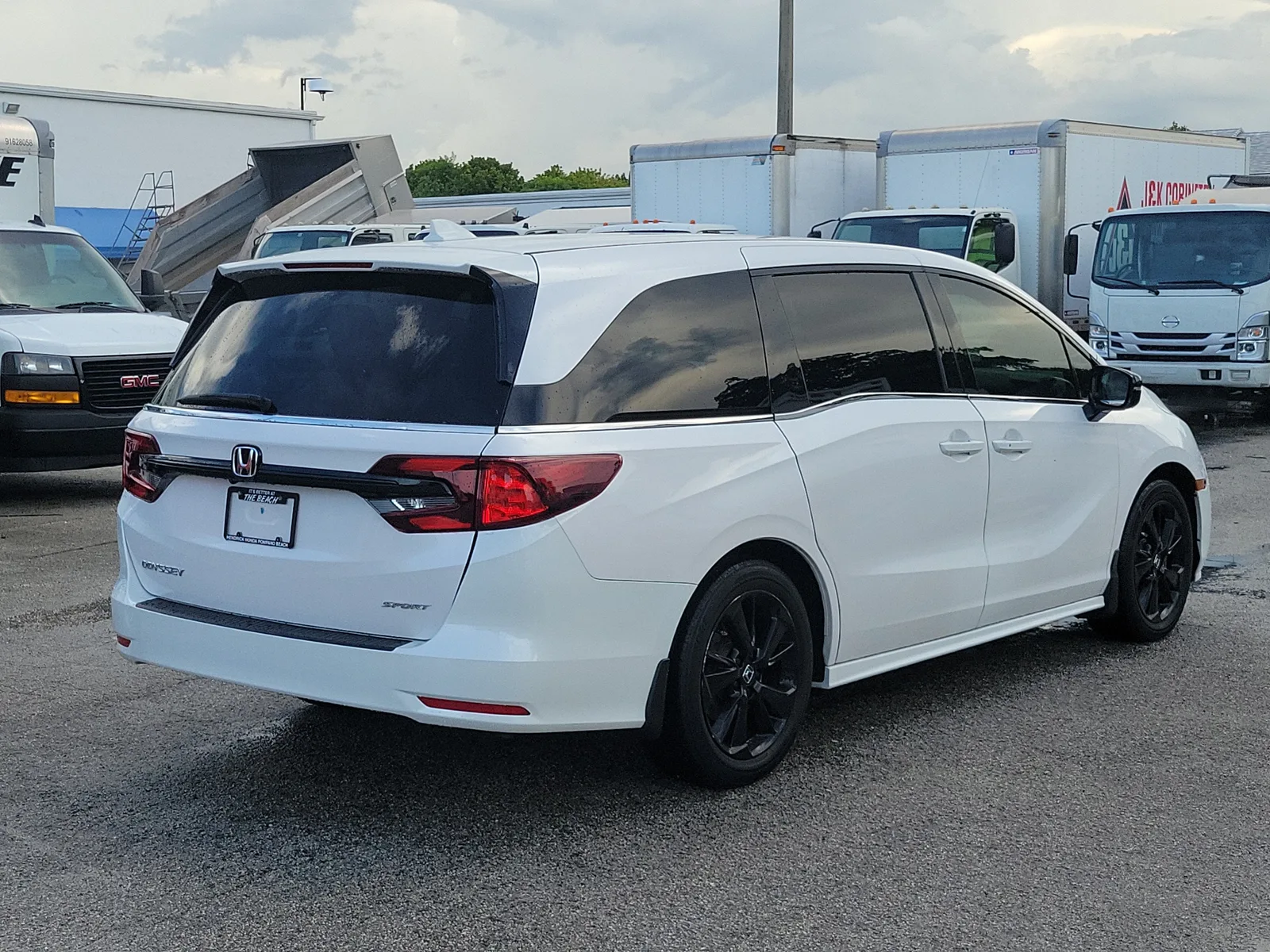 2024 Honda Odyssey Sport photo 5