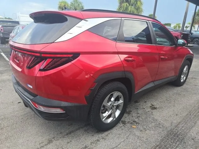 2022 Hyundai Tucson SEL photo 3