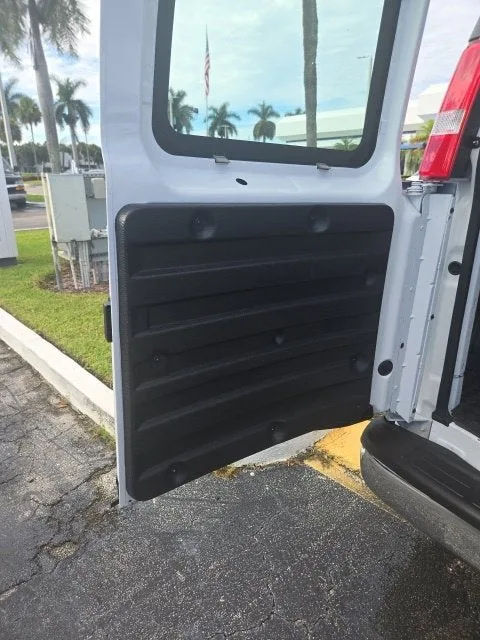2025 Chevrolet Express Cargo WT photo 18