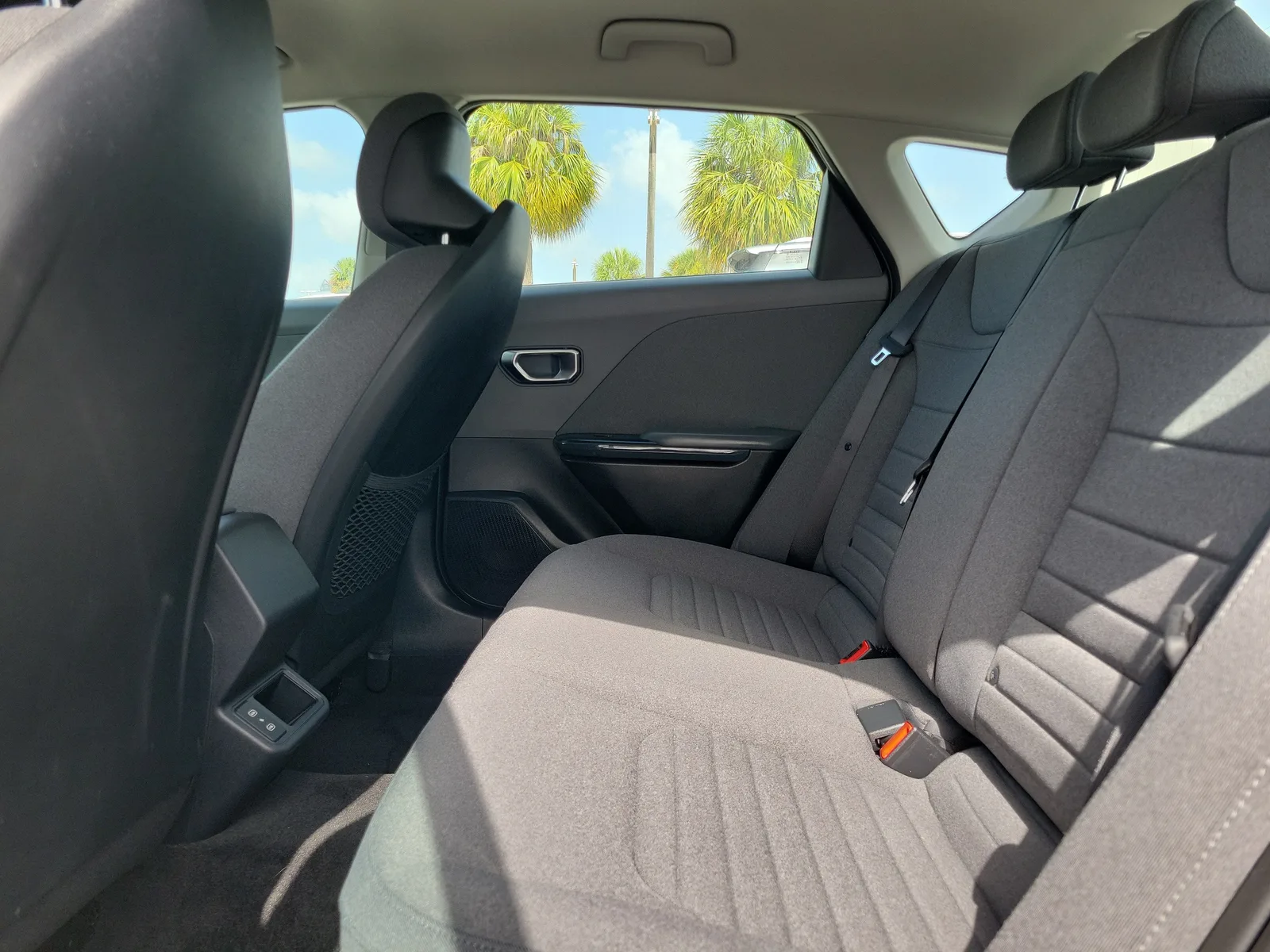 2025 Kia K4 EX photo 14