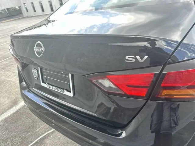 2024 Nissan Altima 2.5 SV photo 12