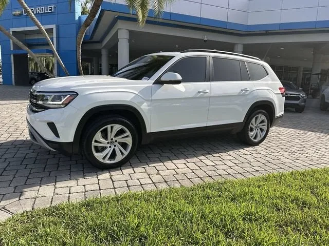 2022 Volkswagen Atlas 2.0T SE w/Technology photo 21