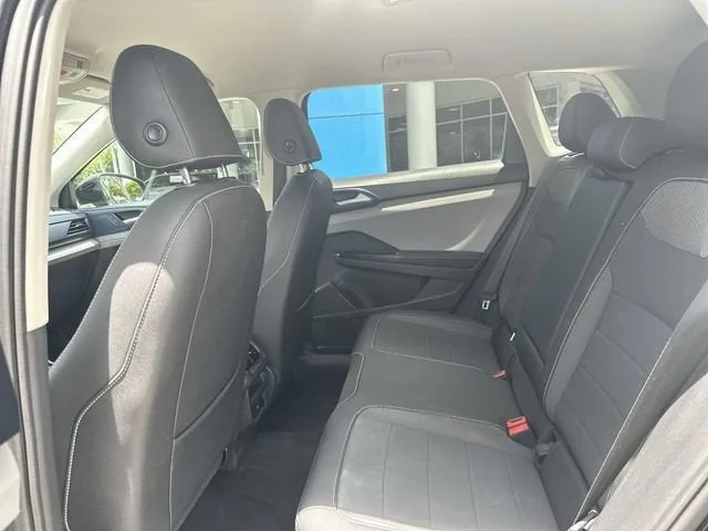 2024 Volkswagen Taos SE photo 27