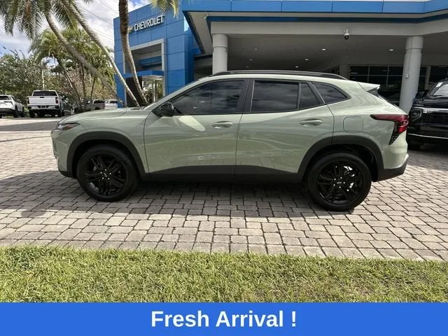 2025 Chevrolet Trax ACTIV photo 32