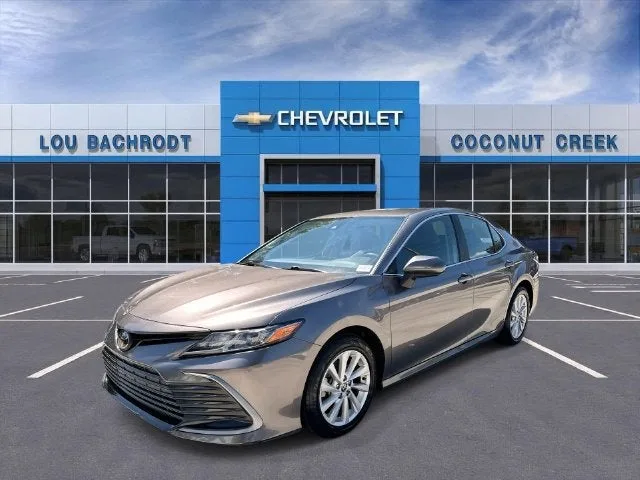 2024 Toyota Camry LE photo 4