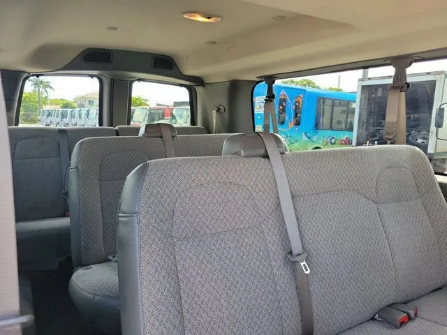 2019 Chevrolet Express Passenger 3500 LT photo 12