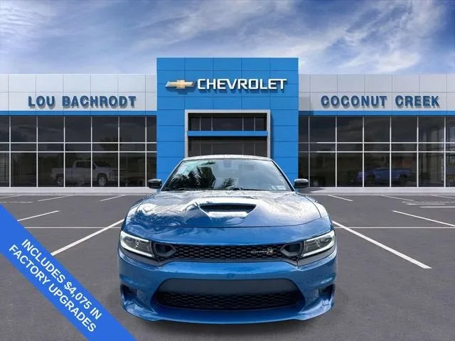 2023 Dodge Charger Scat Pack photo 3