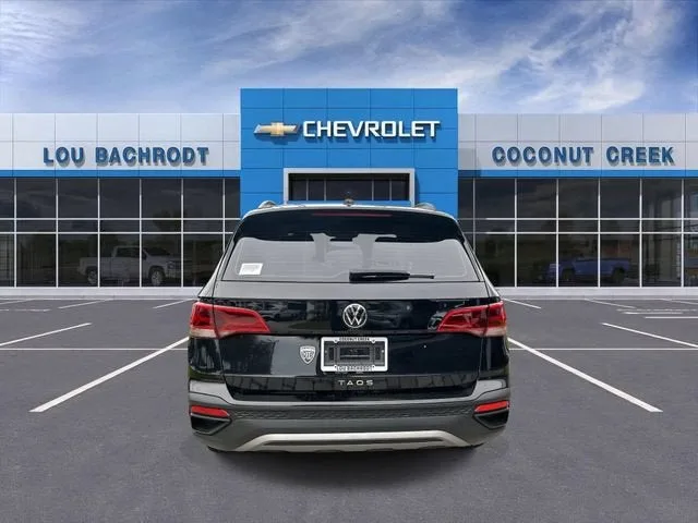 2022 Volkswagen Taos S photo 7